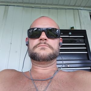 Meet your Posher, Bruce